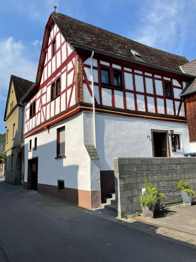 Fachwerk-Romantik 2 An Der Mosel Treis-Karden Luaran gambar